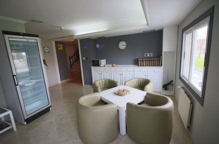 Hostal ALDA Puerta Coruña