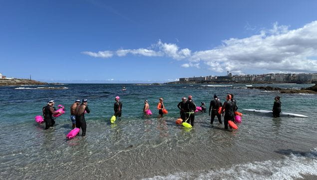 ENTRENAMIENTO EN EL MAR. DOMINGO 29 DE JUNIO PLAYA DE SANTA CRISTINA (OLEIROS)